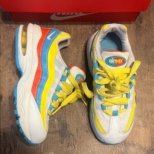 Nike Air Max 95 - Like New!